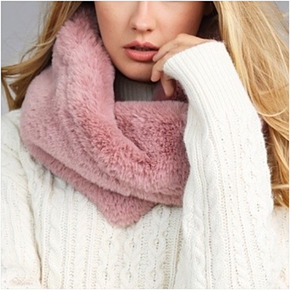 Accessories - Super Soft Blush Fur Infinity Scarf Snood